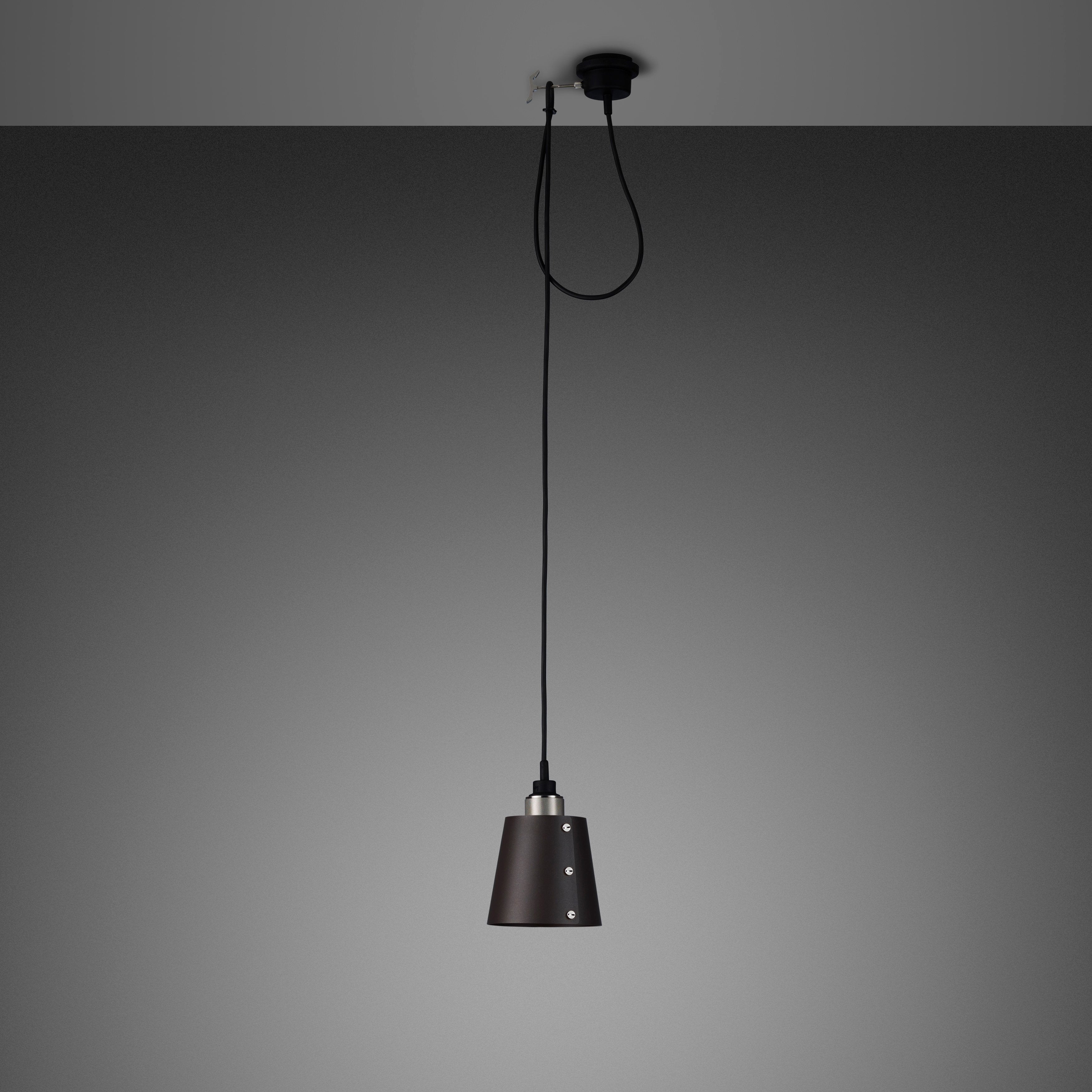 Buster and Punch HOOKED 1.0 SMALL / GRAPHITE / STEEL - 2.6M - No.42 Interiors
