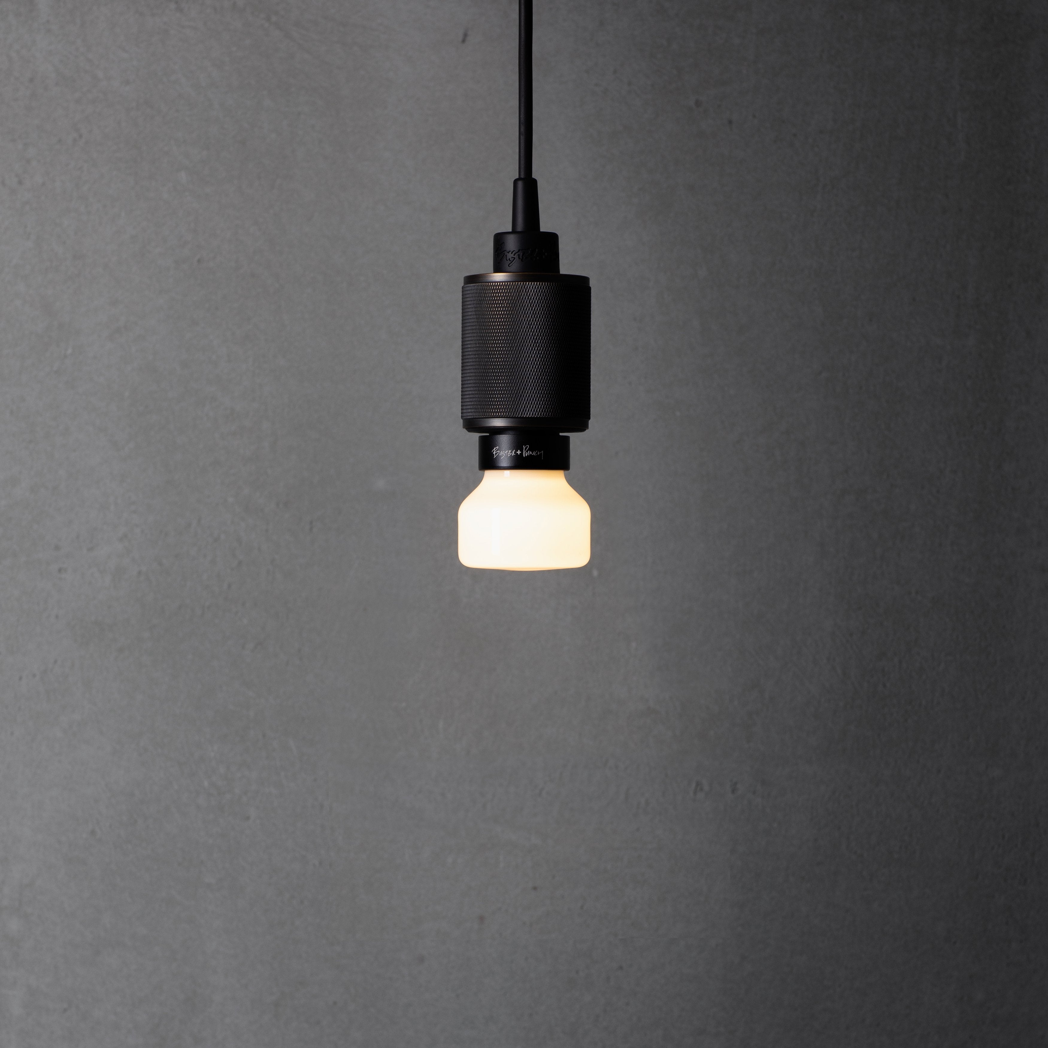 PUNCH BULB / PUCK - DIMMABLE