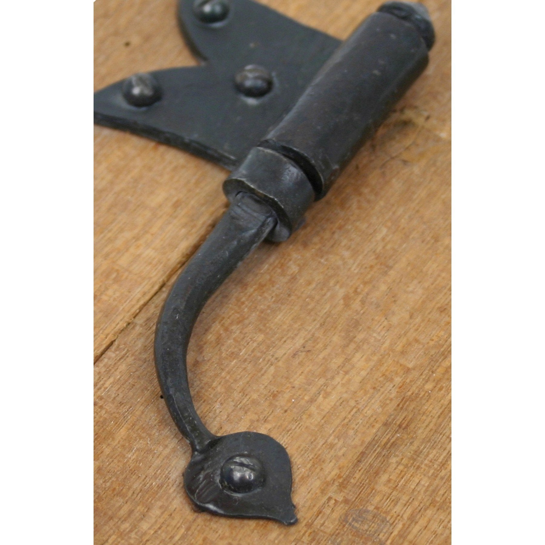 From the Anvil Beeswax Shutter Hinge (pair)