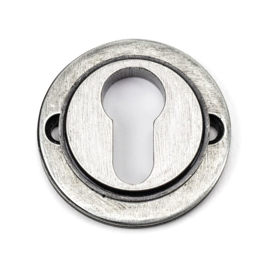 From the Anvil Pewter Round Euro Escutcheon (Beehive)