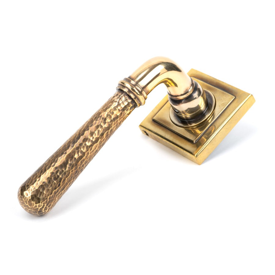 From the Anvil product code 46072 Aged Brass Hammered Newbury Lever on Rose Set (Square) available at No.42 Interiors. Free Delivery on orders over £50. Looking for from the anvil stockists near me, No.42 Interiors on Carter Street, Uttoxeter has a wide range of From the Anvil Ironmongery on display and available to buy in-store or order with the option of next day delivery.