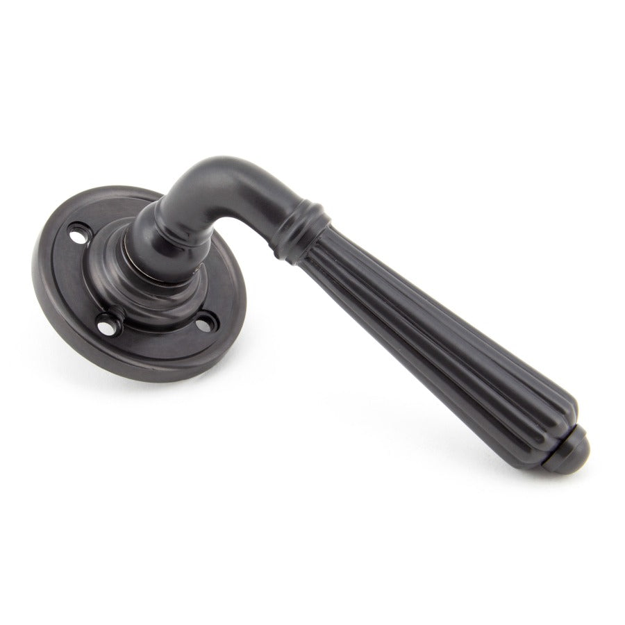 From the Anvil product code 50084 Aged Bronze Hinton Lever on Rose Set - Unsprung, available at No.42 Interiors. Free Delivery on orders over £50. Looking for from the anvil stockists near me, No.42 Interiors on Carter Street, Uttoxeter has a wide range of From the Anvil Ironmongery on display and available to buy in-store or order with the option of next day delivery. 