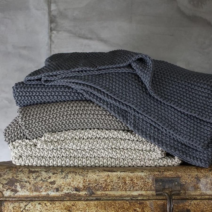 Moss Stitch Cotton Throw Charcoal Grey - Nkuku